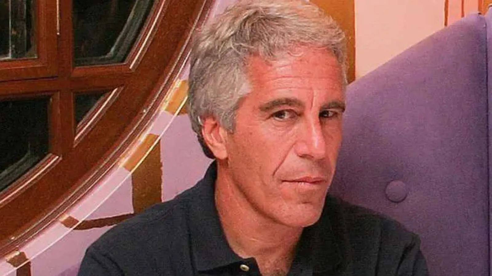 EPSTEIN DOSYALARI AÇILDI: 3 MİLYON SAYFA BELGE KAMUOYUNA SUNULDU