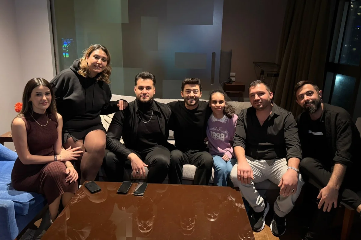Kurtuluş Kuş’tan Duygu Yüklü Buluşma: “Nerdesin” Hikâyeye Dönüştü