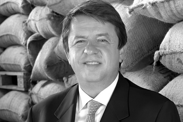 Kahve Dünyası'nın kurucusu Birol Altınkılıç hayatını kaybetti